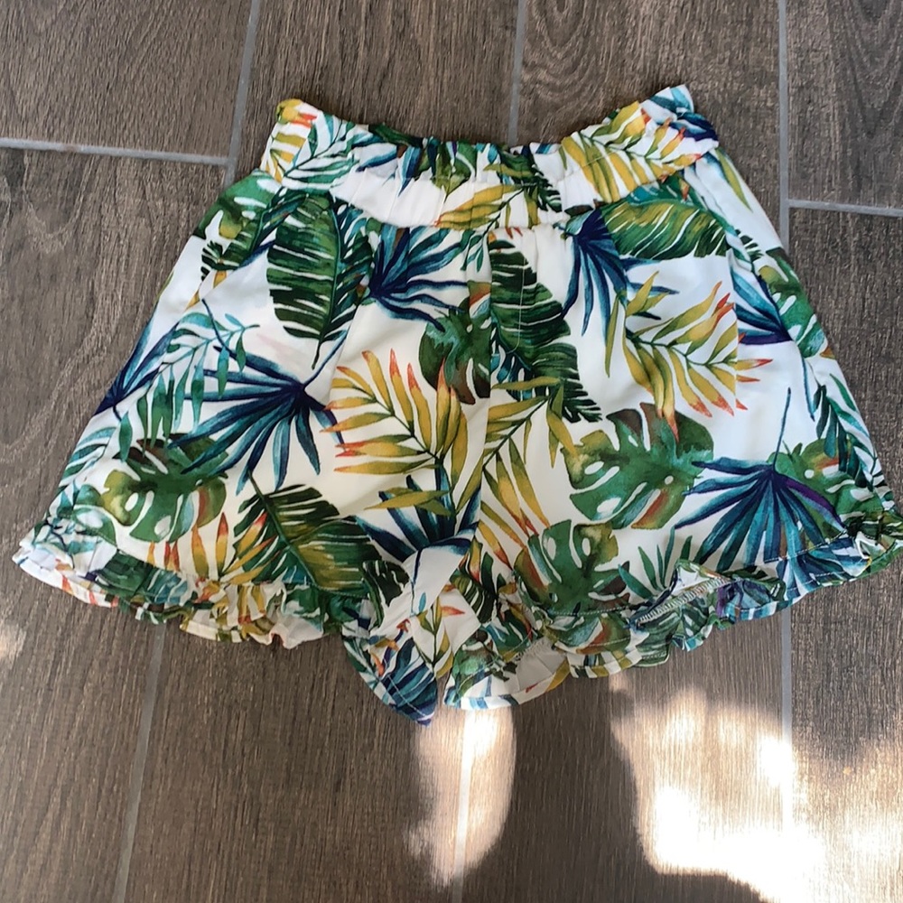 Flowy shorts